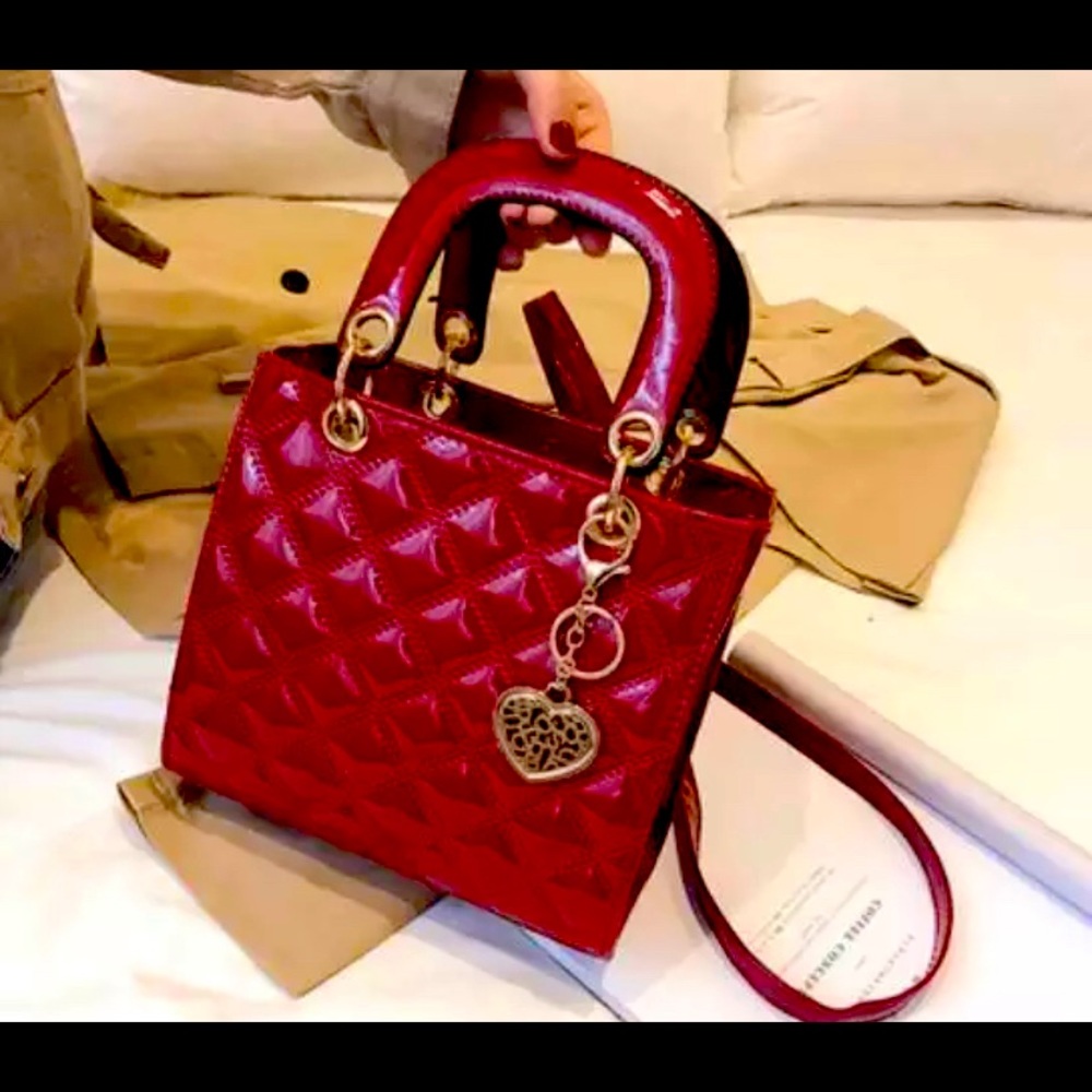 Handbag - Picture 1 of 3